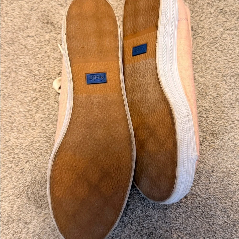 Keds Pink Canvas Platform Sneakers with White Laces - Picture 2 of 3